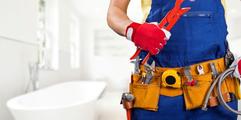 Como Evitar Golpes na Contratação de Encanador em São Carlos